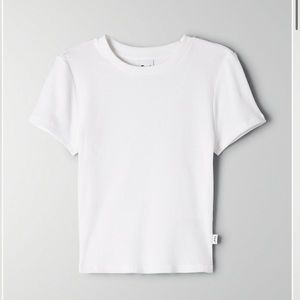 Aritzia shrunken ribbed tshirt